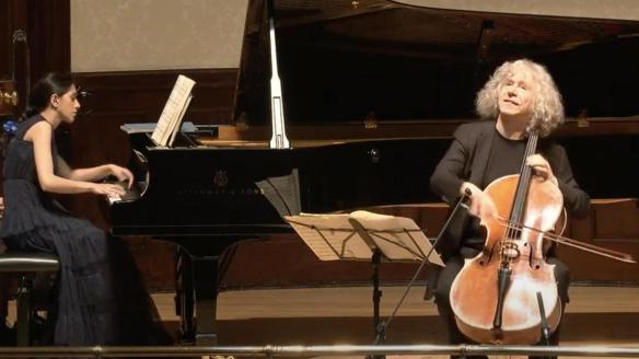 steven-isserlis-mishka-rushdie-momen-1